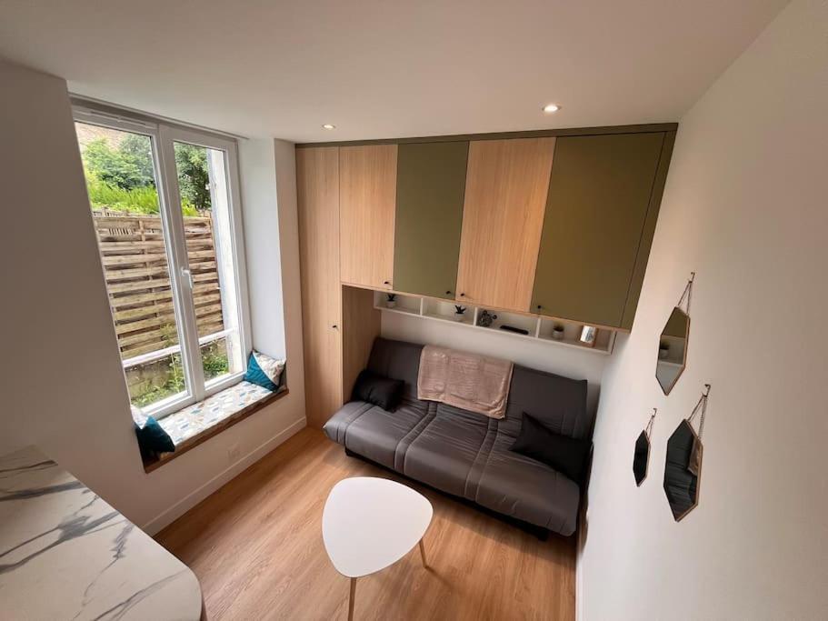 Studio Melun Peaceful Area 5 Min To Train Station Екстериор снимка